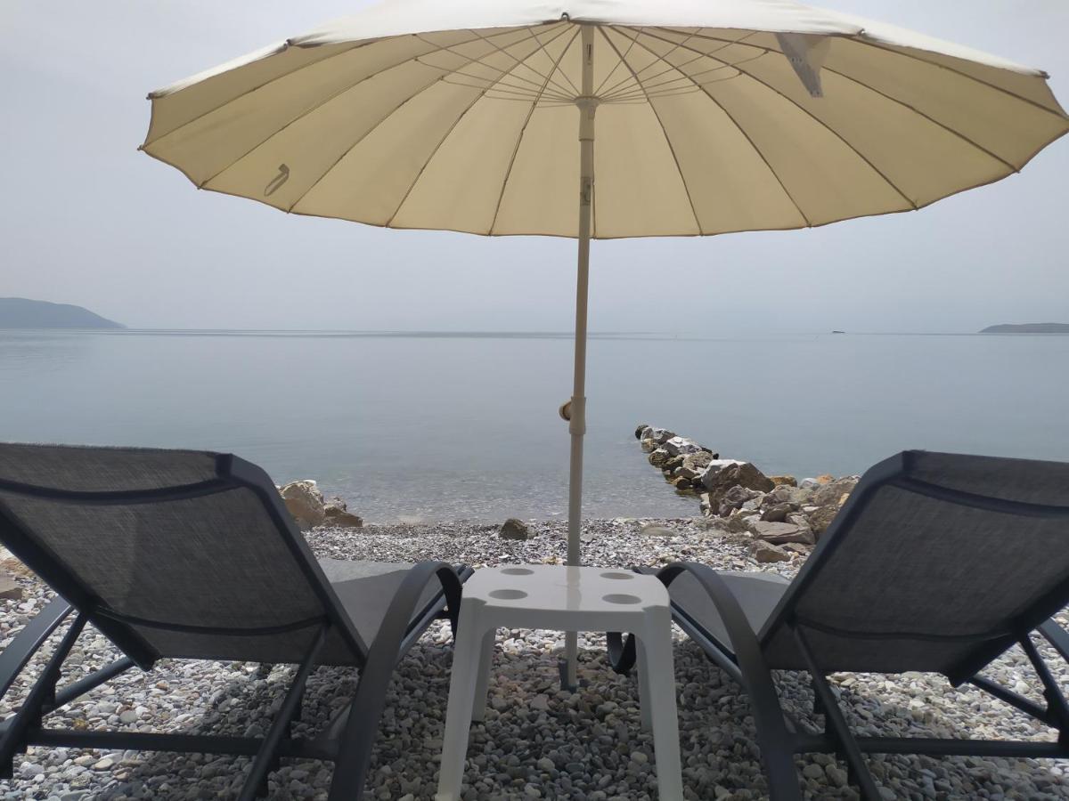 Kalafatis Beach Home Itea Eksteriør bilde